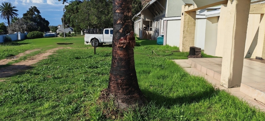 Commercial Property for Sale in Voorbaai Western Cape